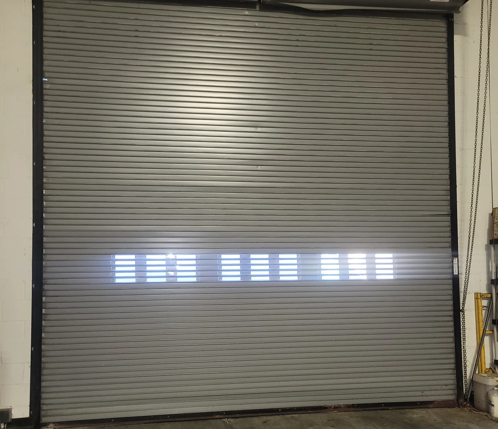 Cortina con ventilas