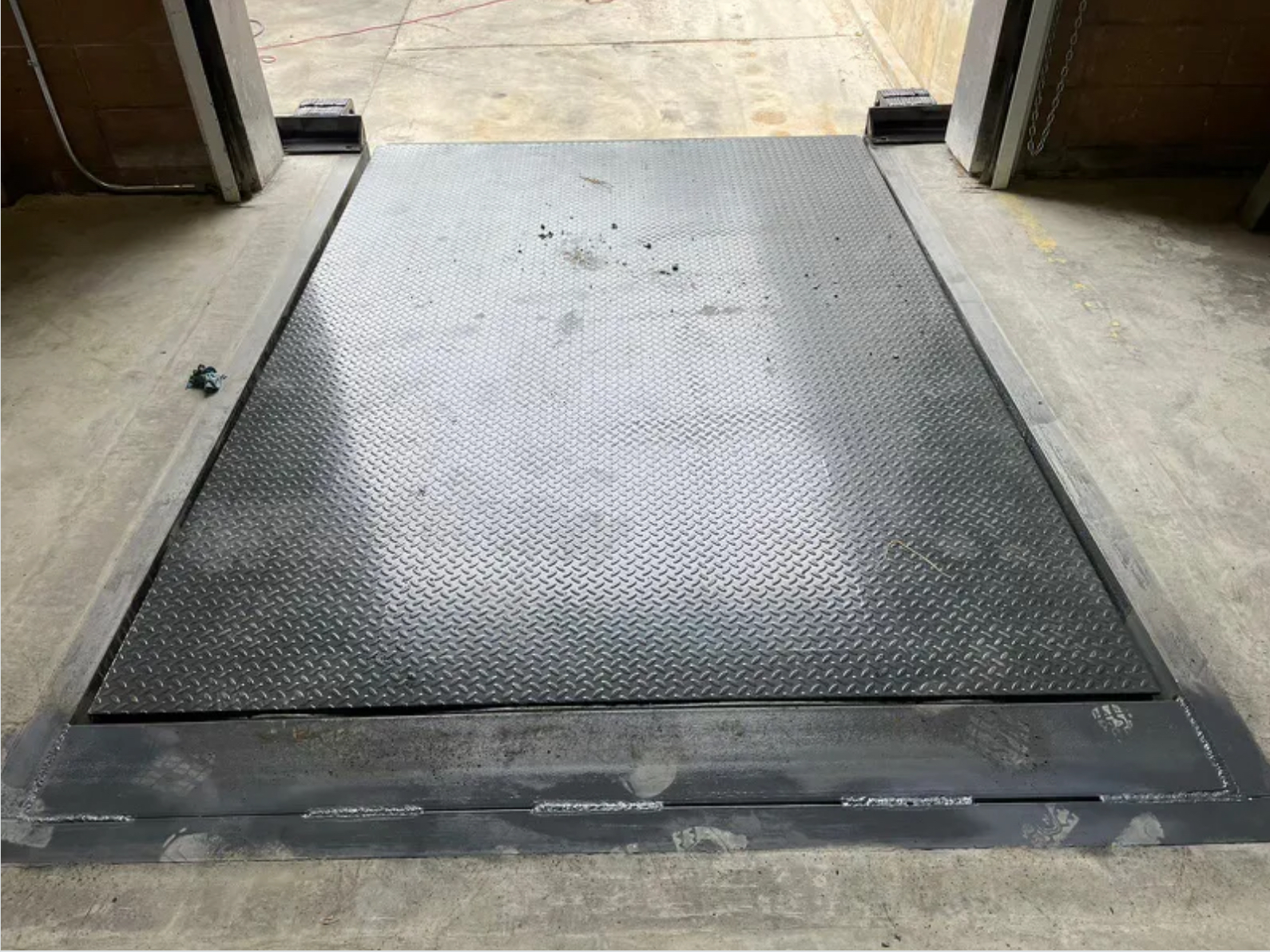 Guard installation | Dock installation | New Jersey Smart + installation | Dock equipment | New Jersey | Rolling Doors | seals