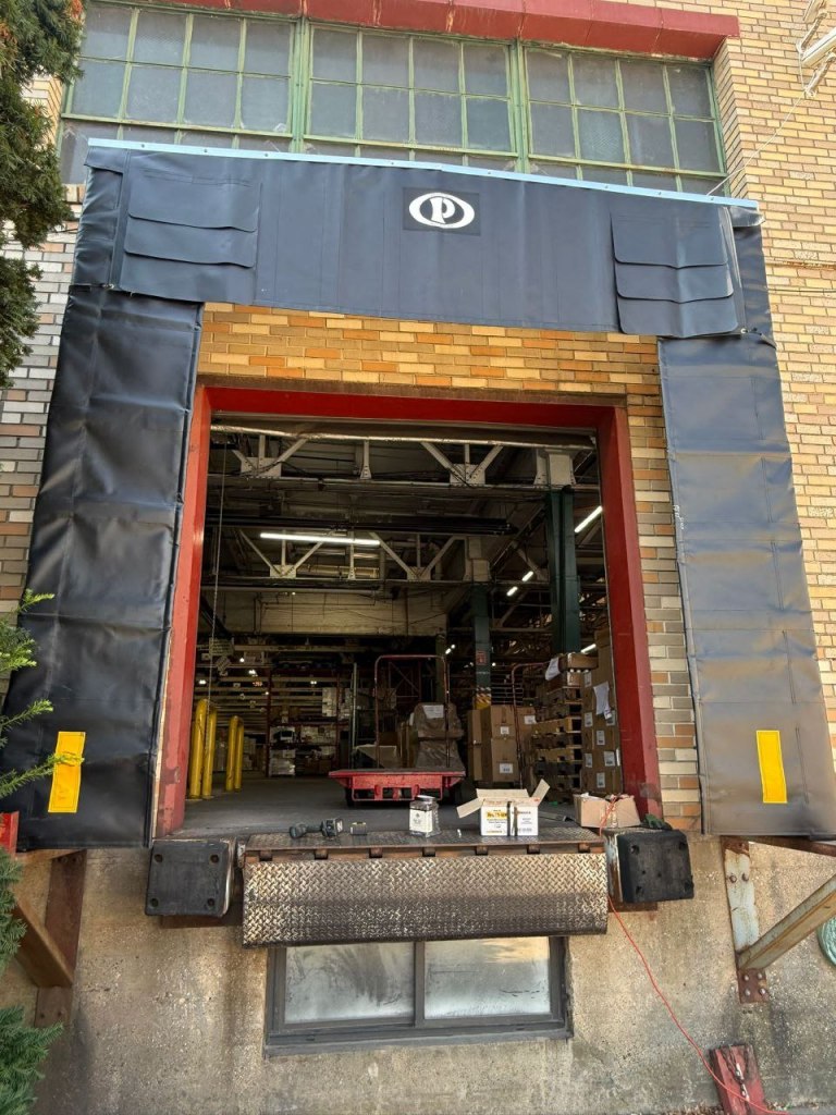 Guard installation | Dock installation | New Jersey Smart + installation | Dock equipment | New Jersey | Rolling Doors | seals Smart + installation | Dock equipment | New Jersey | Rolling Doors | seals